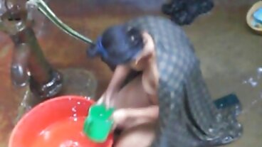 મોહક બીપી પીચર સેકસી વીડિયો યુવાન માણસ મોટા TiT MILF ચમચી