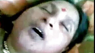 લેટિના StepMom બીપી ફુલ સેકસી વીડિયો હોમ ઓફિસ દરમિયાન ગધેડા માં fucked